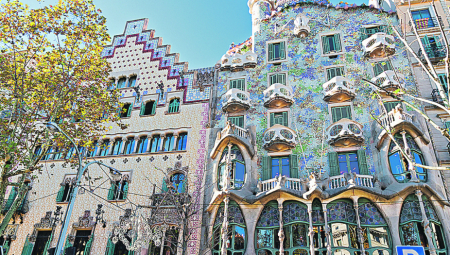 KUĆA OD KOSTIJU Neverovatna zgrada u centru grada