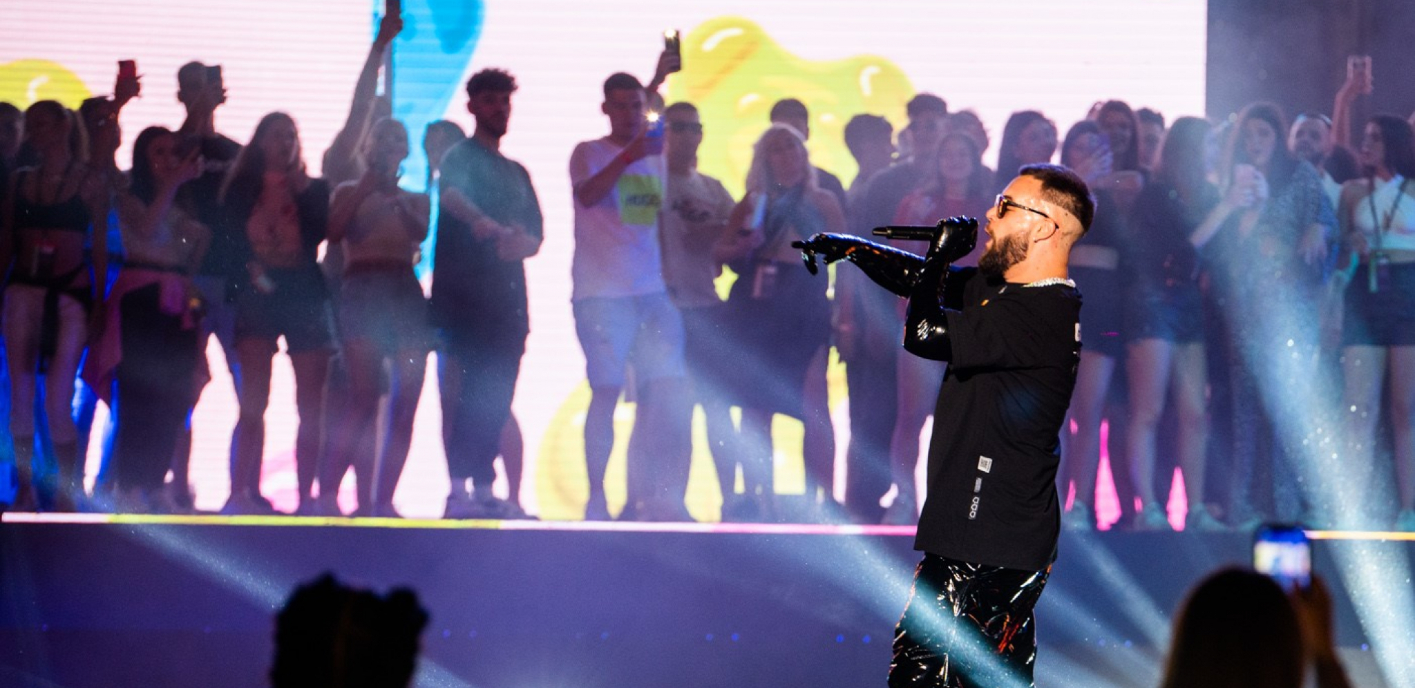 Neću glasati! – Jedan od najpopularnijih domaćih izvođača izneo jasan stav i povukao jaku paralelu – Pogledajte o čemu je reč (VIDEO)