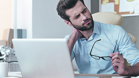 DUGO SEDENJE JE ŠTETNO KOLIKO I PUŠENJE Ako ste ceo dan za kompjuterom ili volanom, morate da znate koliko je to opasno