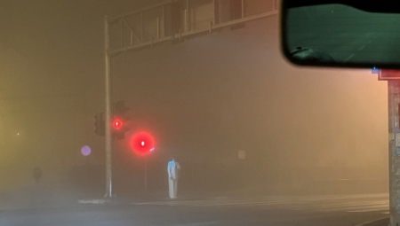 HOROR PRIZOR BLIZU GROBLJA KOD ČAČKA Žena u belom od glave do pete u gluvo doba noći stoji na putu (FOTO)
