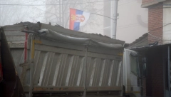 BLOKIRANI SVI PUTEVI KA LEPOSAVIĆU Meštani digli barikade i kroz sela Kamenica i Vuča