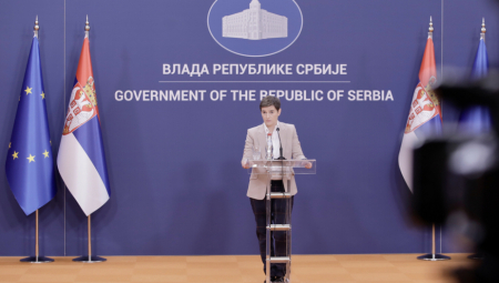 "DOLAZAK LAJČAKA U BEOGRAD DODATNI VID PRITISKA" Brnabić: Ni nama, ni Srbima sa KiM ne odgovara zamrznuti konflikt