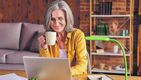 FEJSBUK PRVA POMOĆ ZA NEUPUĆENE Kako da sakrijete i ponovo prikažete priču