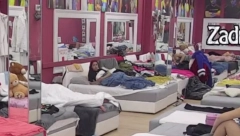 TRESE SE ZADRUGA Šauer opsovao Palčicu, ona nasrnula na njega, urla na sav glas, DRAMA