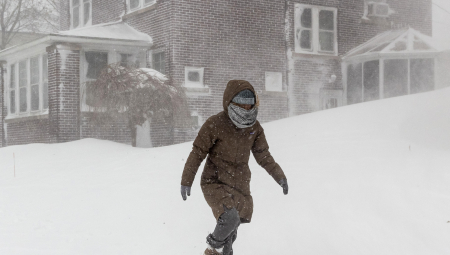 AMERIKA OKOVANA LEDOM Totalni kolaps, otkazano 1.700 letova