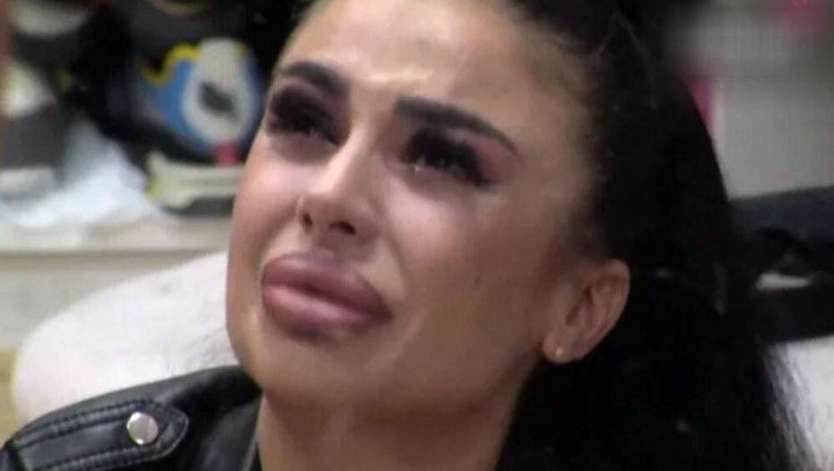 SANJA GRUJIĆ JECA I GUŠI SE U SUZAMA Maja Marinković joj ZAGORČAVA ŽIVOT, jezive scene u Zadruzi