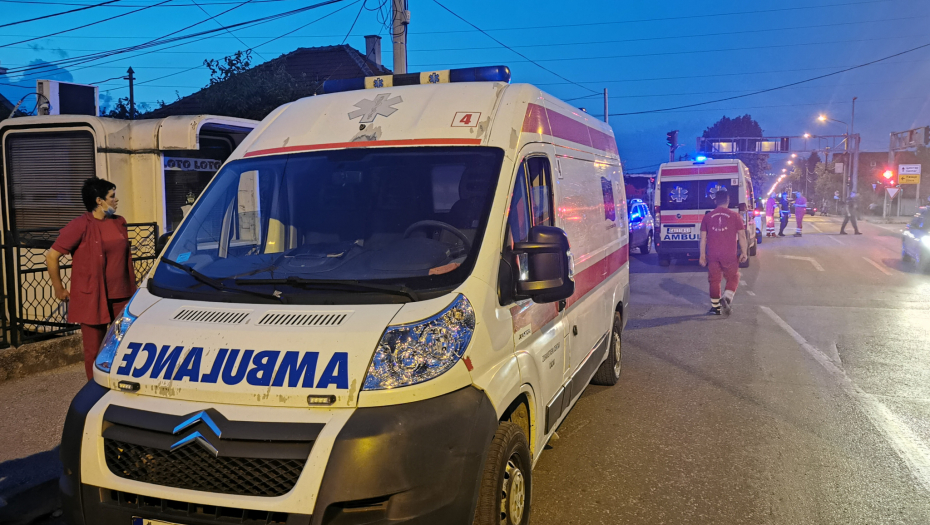 JEZIVA SAOBRAĆAJKA KOD BORA Lančani sudar pet automobila