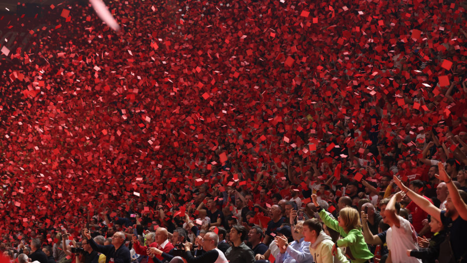 FANTASTIČNA KOREOGRAFIJA U PIONIRU "Delije" napravile spektakl za pamćenje (VIDEO)