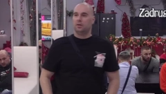 JA SAM IZ ĆOŠKA DOŠAO NA VELIKA SVETLA Zvezdan na samom startu otvorio dušu o stupanju u vezu sa Anđelom