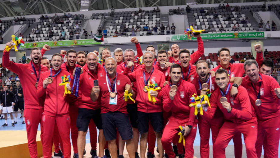 SILNA JE SRBIJA Rukometaši bacili na kolena šampiona Evrope na njegovom terenu