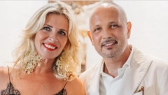 PRVI BOŽIĆ BEZ MIHE Arijana Mihajlović čestitala na srpskom veliki praznik uz fotografiju koja je sve rastužila (FOTO)