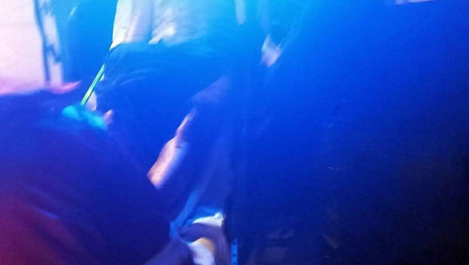 SPAŠEN U POSLEDNJEM TRENUTKU Policajci izvukli polumrtvog Čačanina, ležao u kanalu punom vode!