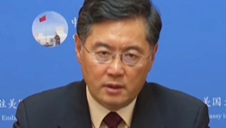 KINESKI MINISTAR SPOLJNIH POSLOVA  "Neophodno je da do prekida vatre dođe što pre"