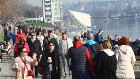 ČUDO Lepo vreme sve do petka, a onda malo kiše i zahlađenje: Proleće u januaru
