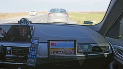 POLICIJA UHAPSILA DVOJICU KOD GORNJEG MILANOVCA Glumili presretače i zaustavljali ljude pa ostali bez BMW-a!