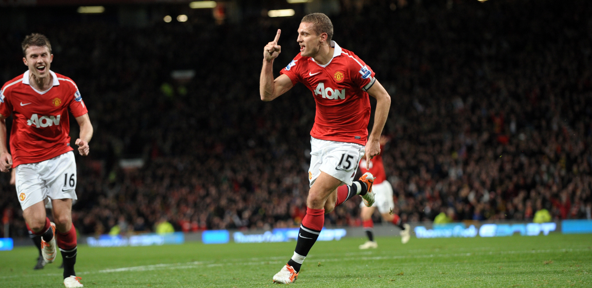 UŽIČKA STENA Na današnji dan Vidić je potpisao za Mančester junajted, ostalo je istorija (VIDEO)