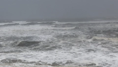 OLUJA KIDA CRNU GORU! Zbog nevremena avion Er Srbije vraćen u Beograd, otkazano više letova