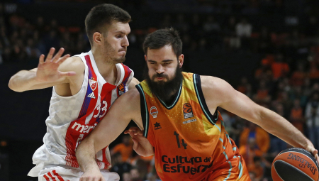 POLAŽAJNIK PETRUŠEV NAJAVIO BOŽIĆ Zvezda posle nestvarne drame slavila u Valensiji nakon više od pet godina