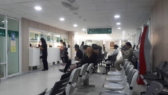 DOMOVI ZDRAVLJA PUNI DECE Kosi ih BRNU virus, a roditelji posebno da obrate pažnju na OVO