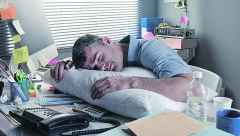 NAPUNITE BATERIJE ZA 10 MINUTA Kada vas savlada umor, ovi trikovi će vam brzo povećati energiju