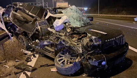 JEZIVA SAOBRAĆAJNA NESREĆA KOD BUBANJ POTOKA Od luksuznog terenca ostala samo hrpa gvožđa! (FOTO)