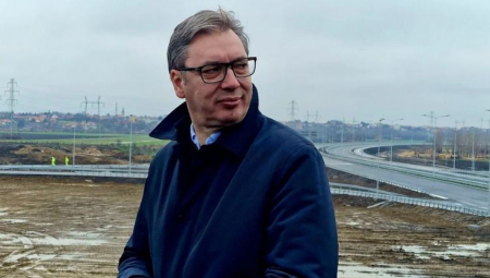 SINDIKAT SLOGA I TAJKUNSKI PORTAL PORUČUJU NAJLUĐE DO SADA "Vučiću, nemoj da gradiš puteve!"