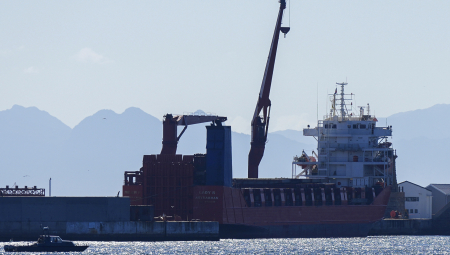 OTKRIVENI TAJNI KANALI ISPORUKE ORUŽJA RUSIMA? Ju­žno­a­frič­ka vla­da po­zva­la na raz­go­vor am­ba­sa­do­ra SAD