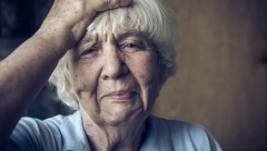 ODMAH PREPOZNAJTE OVO OPASNO STANJE Potrebno je uraditi samo jednu stvar, znaćete da li je to moždani udar