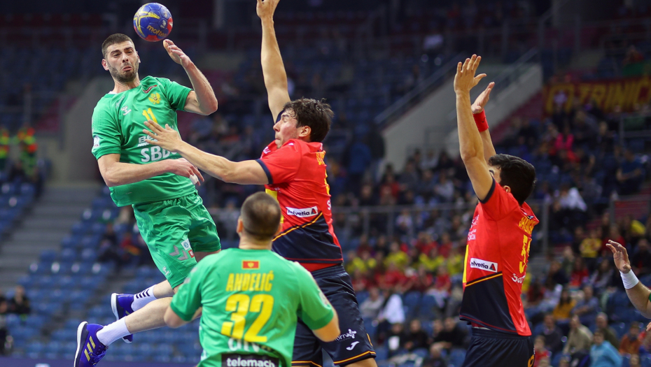 Španija ubedljiva protiv Crne Gore, Slovenija i Mađarska rutinski