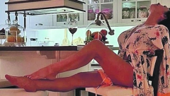 ZAVIRITE U TOPLI DOM LIDIJE VUKIĆEVIĆ Glumica je pažljivo birala svaki detalj u svom stanu, a terasa je pravo mesto za uživanje (FOTO)