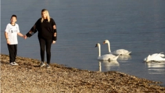 NAJ MAME SRBIJE: Anin sin Mihailo ima cerebralnu paralizu, prognoze su bile jako loše, ali zbog njene upornosti, on hoda, priča i trenira karate
