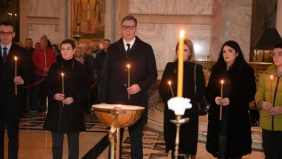 "SRBIJA NIJE ZABORAVILA" Vučić na pomenu povodom godišnjice od ubistva Olivera Ivanovića (FOTO)