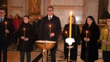 "SRBIJA NIJE ZABORAVILA" Vučić na pomenu povodom godišnjice od ubistva Olivera Ivanovića (FOTO)