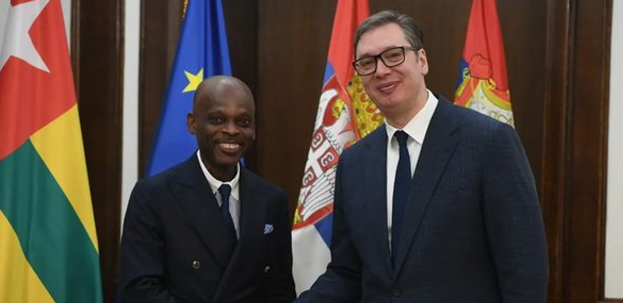 POVLAČENJE PRIZNANJA TZV. KOSOVA DEFINITIVNO  Vučić: Visoko cenimo podršku Togoa teritorijalnoj celovitosti Srbije