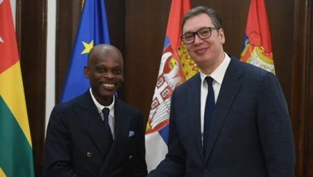 POVLAČENJE PRIZNANJA TZV. KOSOVA DEFINITIVNO  Vučić: Visoko cenimo podršku Togoa teritorijalnoj celovitosti Srbije