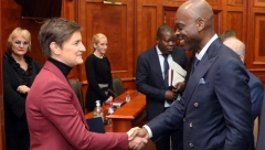 ZNAČAJNE MOGUĆNOSTI ZA SARADNJU U RAZNIM OBLASTIMA Brnabić danas razgovarala sa Disejom
