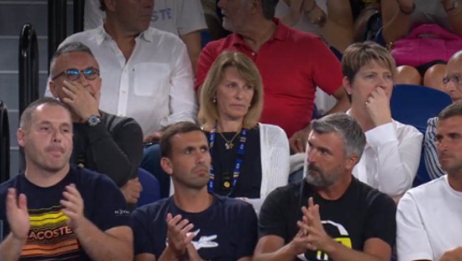 KO JE U LOŽI NOVAKA ĐOKOVIĆA? Izbacio ih je, sada su ponovo tu, Srđan i Dijana uz sina