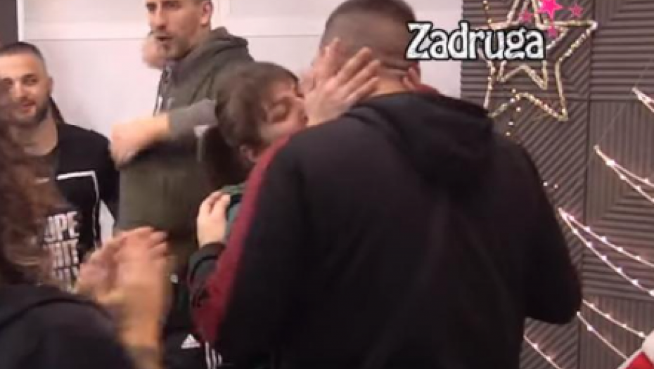 POZITIVAN REZULTAT TESTA Zola van sebe od sreće, Miljana mu poletela u zagrljal!