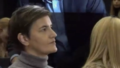 SRBIJA DANAS IMA SNAGE DA PROCESUIRA RATNE ZLOČINCE! Premijerka Bnabić poslala bitnu poruku nakon projekcije velikog i važnog filmskog ostvarenja