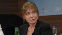 OVO JE MISTERIOZNI SIN VESNE TRIVALIĆ Strogo se krije od javnosti, ŽIVI U DVE DRŽAVE, evo kako izgleda, a tek da čujete koje škole je završio! (FOTO)