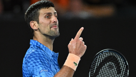 ŠTA SE DEŠAVA SA POVREDOM? Nole progovorio o svemu, jedan detalj posebno je važan