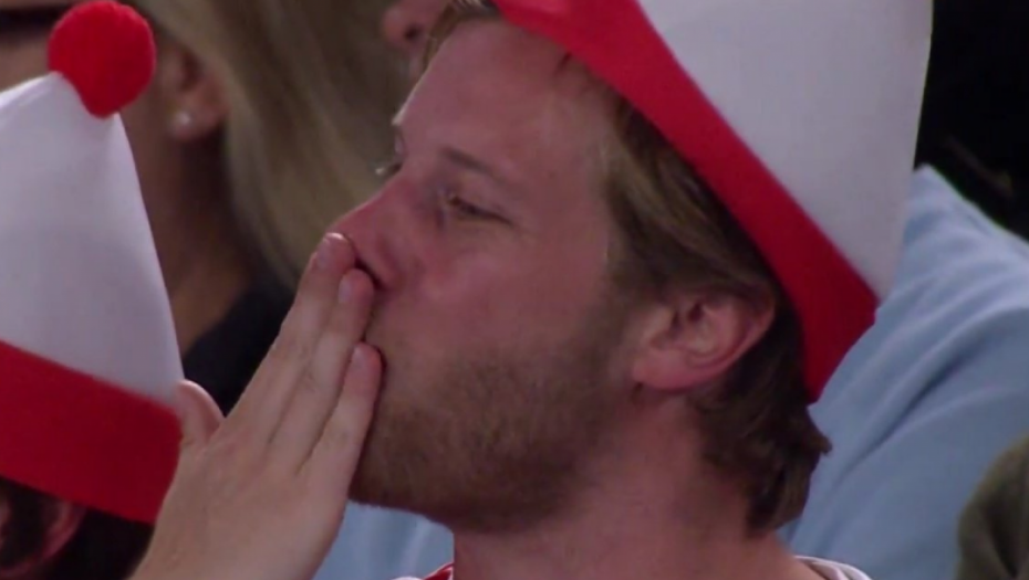 SKANDAL TRESE AUSTRALIJU Otkrivena moguća zavera protiv Novaka: Pijani provokatori su namerno ubačeni, ovo je dokaz?