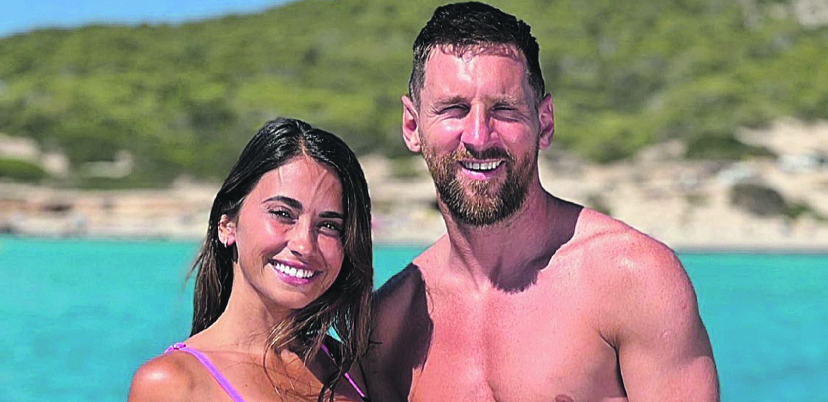 JEDAN PEHAR I ZA IZGLED, MOLIM! Razbija kako igra fudbal, a tek kako izgleda kad se skine!