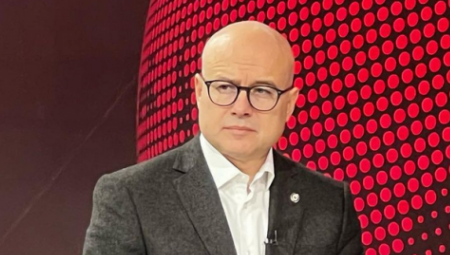 "PORAZ NIJE OPCIJA ZA VUČIĆA" Ministar Vučević o sramnim napadima na predsednika Srbije: Vidi se ko je borac, a ko “foteljaš”