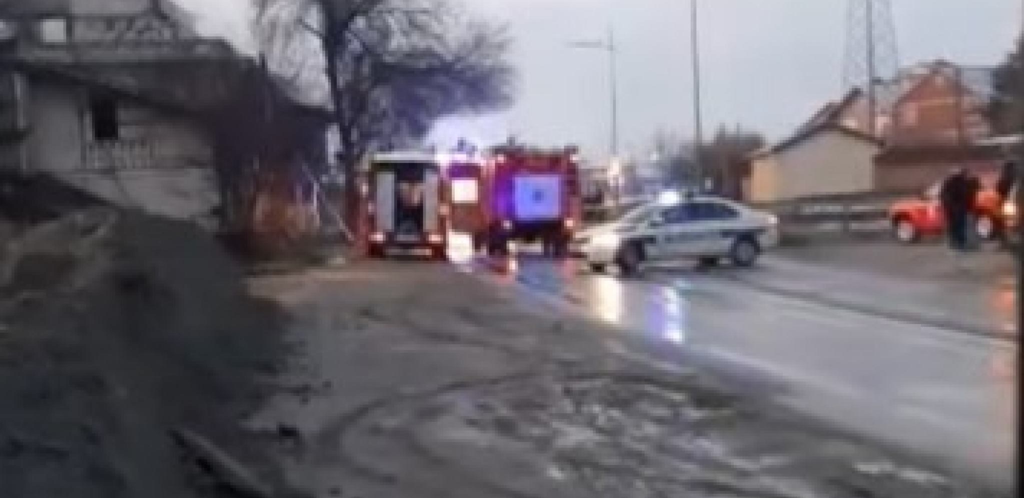 DETALJI STRAVIČNOG POŽARA NA PETROVARADINU Na zgarištu pronađena ugljenisana tela dvojice muškaraca!