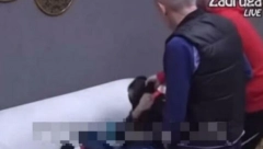 ZVEZDAN KRVNIČKI NASRNUO NA ANĐELU Udario je bubicom i bacio sa kreveta, JEZIVE SCENE U ZADRUZI! (VIDEO)
