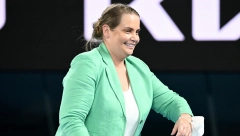 NE ZNA ŠTA JE SNAŠLO Jelena Dokić dobila hiljade negativnih komentara, u potpunom je šoku