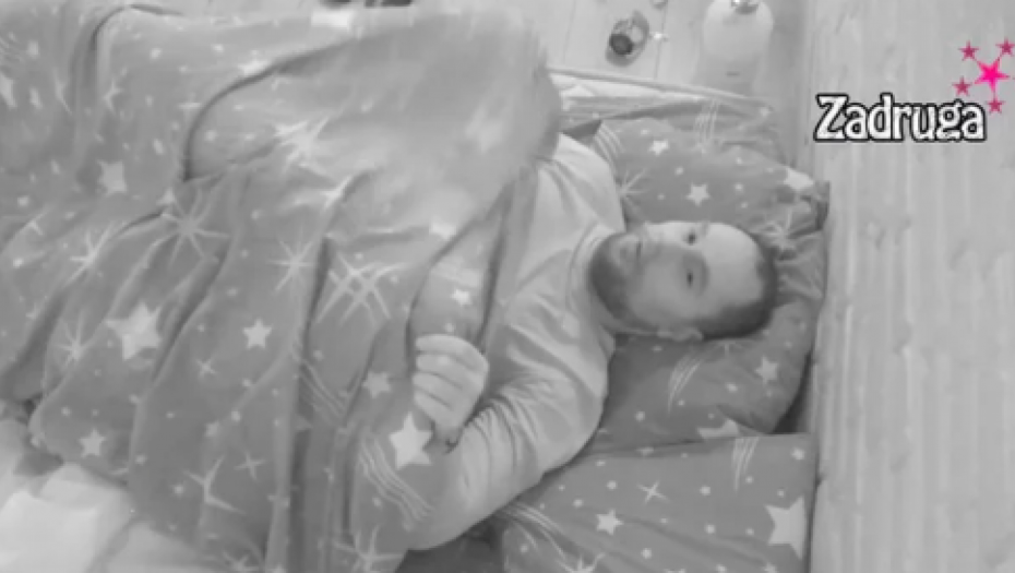 ZA NJIH SRAM VIŠE NE POSTOJI Anđela ORALNO ZADOVOLJILA Zvezdana, pružila mu najluđi užitak do sada, a tek da vidite njegovu reakciju tokom odnosa! (VIDEO 18+)