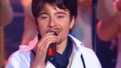 GLEDALA GA JE KAKO UMIRE, A NA GROB MU NIKAD NIJE OTIŠLA! Menadžerka Tošeta Prosekog ogolila dušu o tragediji koja joj je promenila život