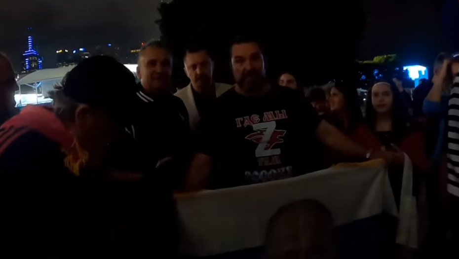TRAŽE IZBACIVANJE ĐOKOVIĆA Zbog jedne slike nastao opšti haos, oglasio se i ukrajinski ambasador